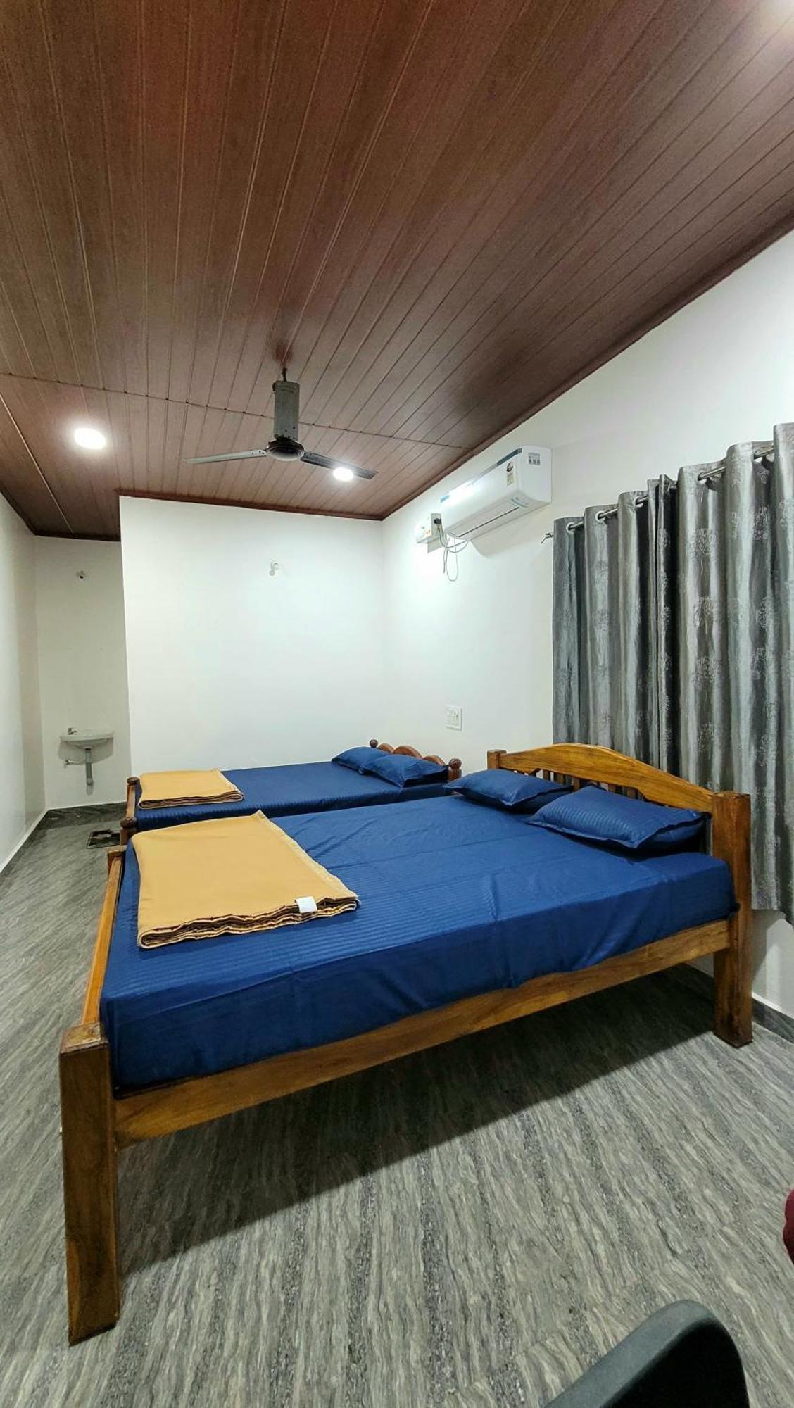 Hotel Golden Bright Gokarna  Exterior foto